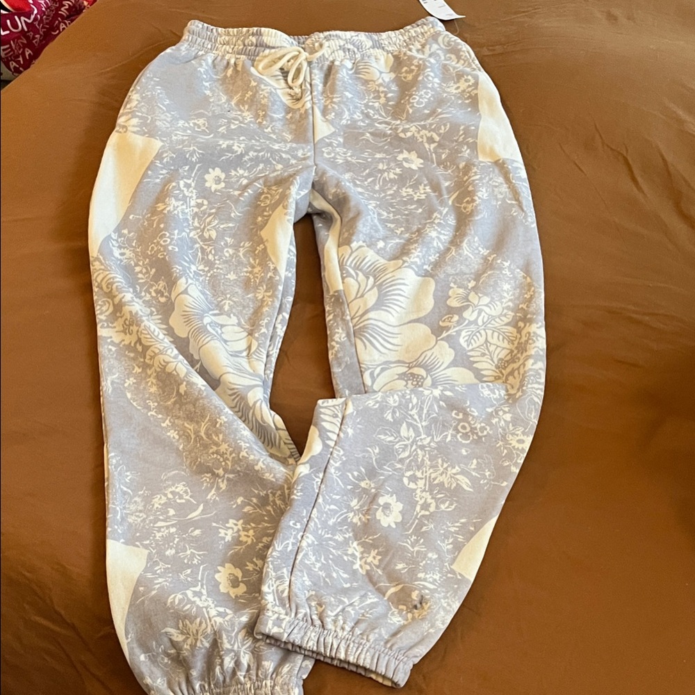 Urban Outfitters Floral Joggers in light blue and Cream
